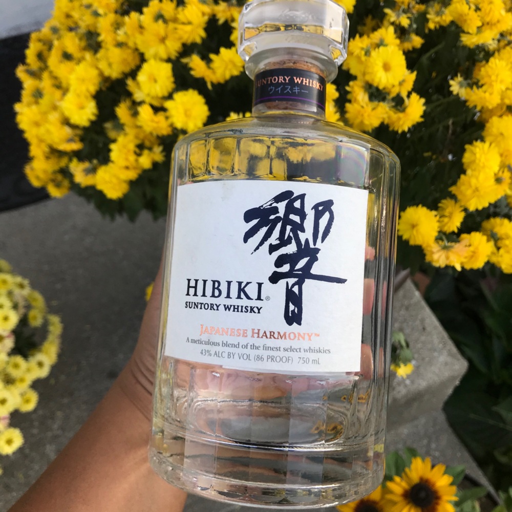 EMPTY BOTTLE: HIBIKI SUNTORY WHISKY JAPANESE HARMONY